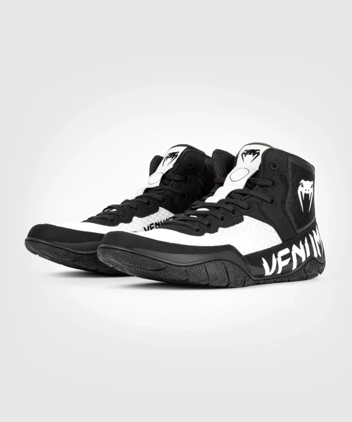 Venum Elite Wrestling Shoes - BlackWhite